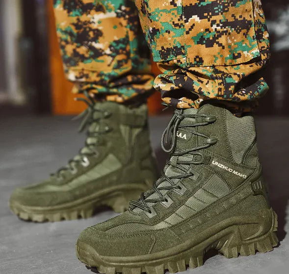 Men's Trail Command Boots