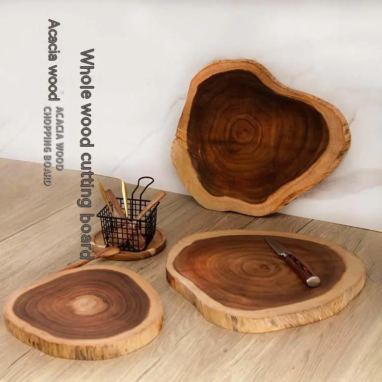 Natural Wood Cutting Board – Irregular Shape for Chopping & Serving
